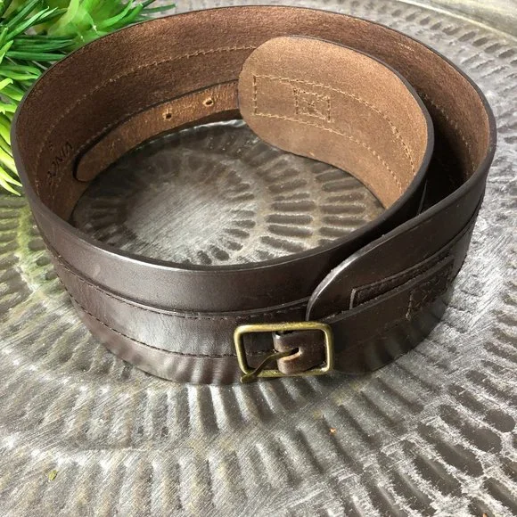 VINCE. 2.5-Inch Belt, Premium Saddle Leather, Dark Brown, Fits Sz 30 to 32 Anderson main image 3